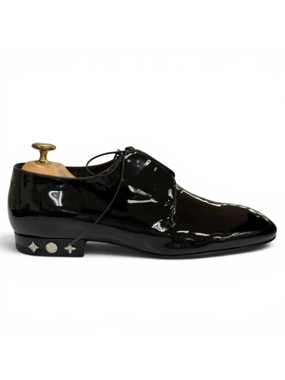 Louis Vuitton Patent Leather Monogram Flower Dress Shoes Black 6